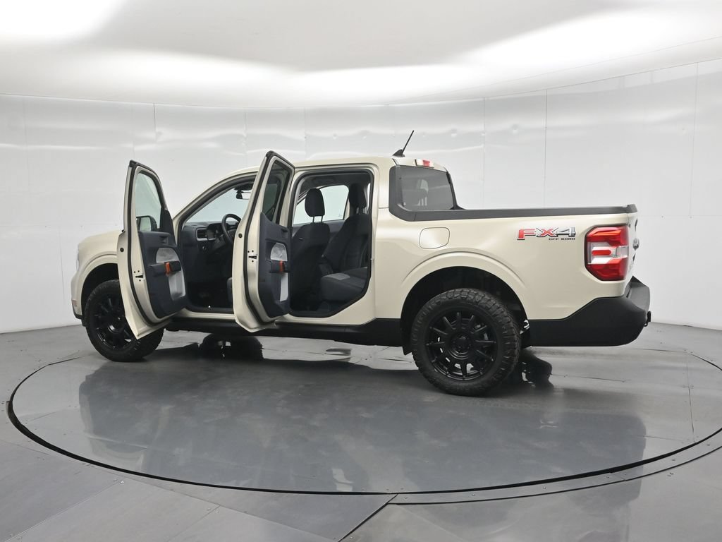 Used 2024 Ford Maverick XLT w/ Equipment Group 300A Standard AWD/4WD image 32