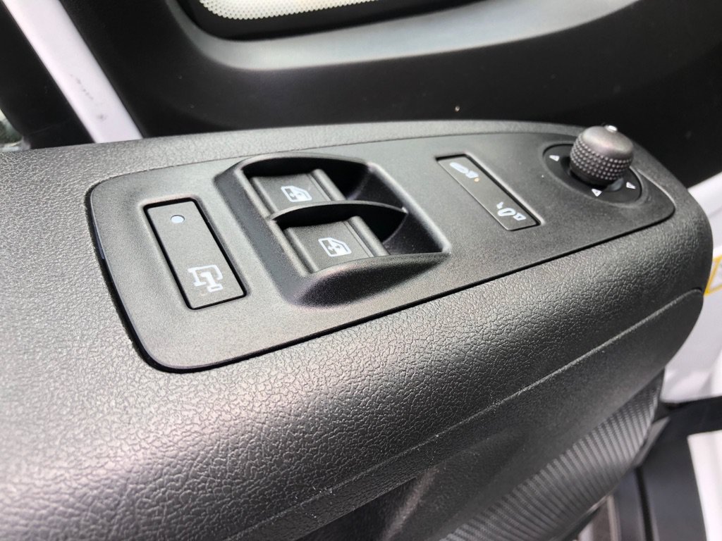 Used 2025 RAM ProMaster 2500 w/ Convenience Group FWD image 16