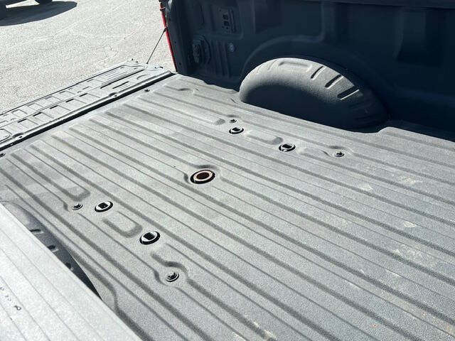 Used 2024 Ford F350 XL AWD/4WD image 19