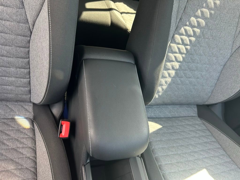 Certified 2025 Volkswagen Tiguan S image 37