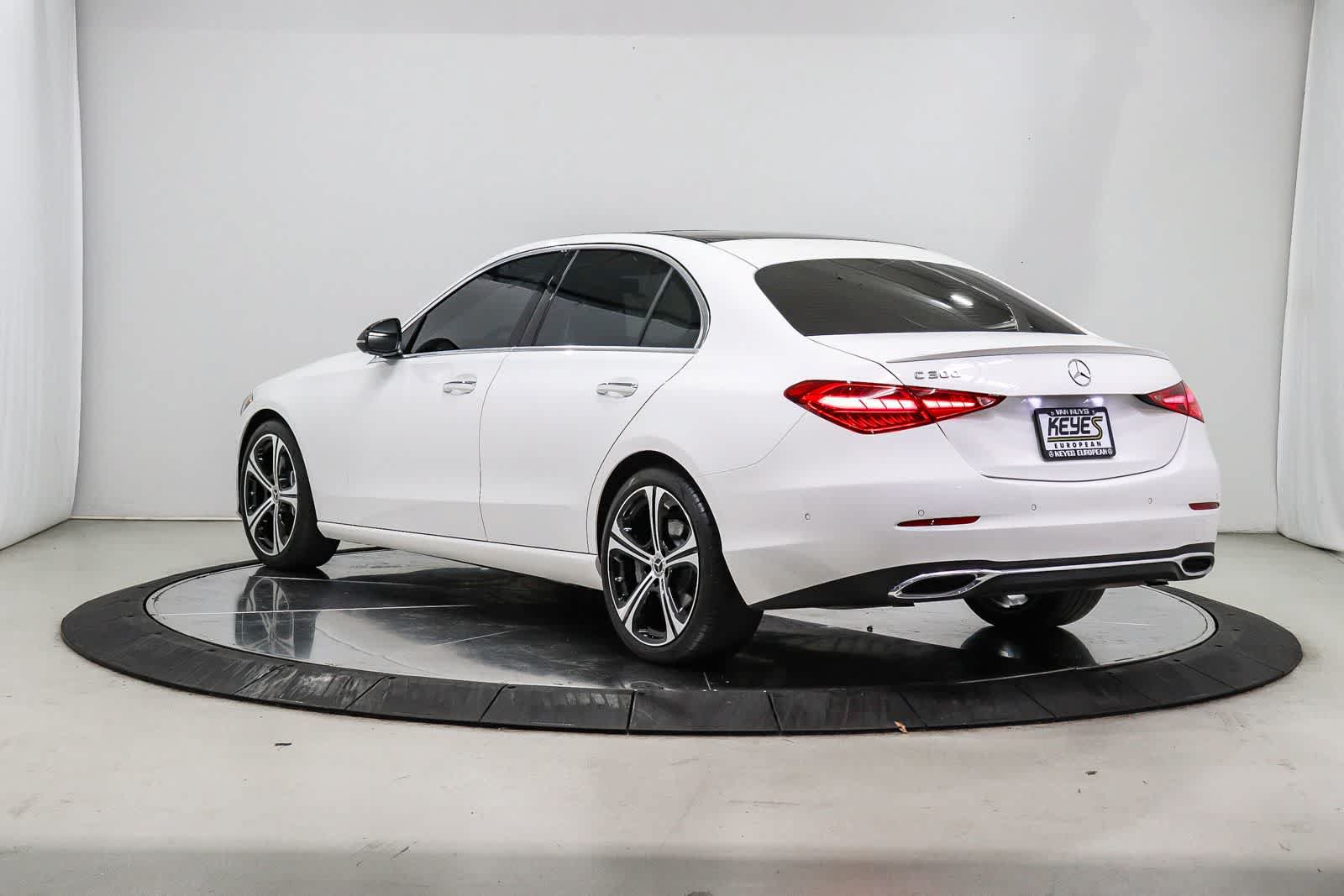 Used 2025 Mercedes-Benz C 300 Sedan image 2