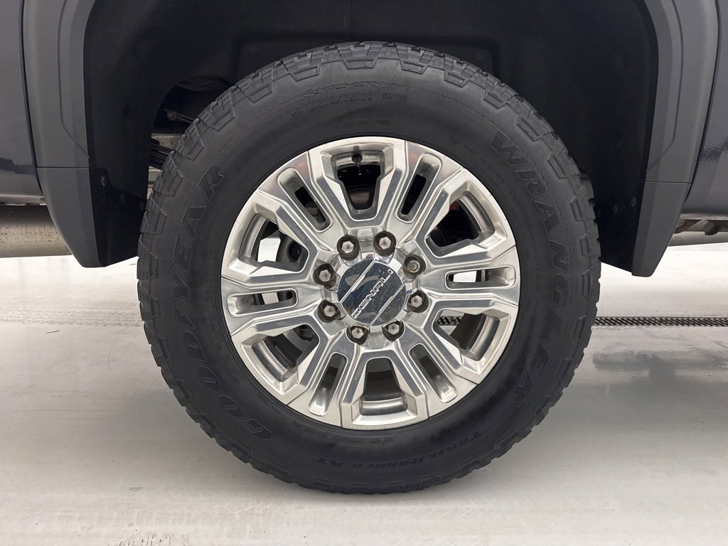 Used 2020 GMC Sierra 3500 Denali w/ Denali Ultimate Package image 20