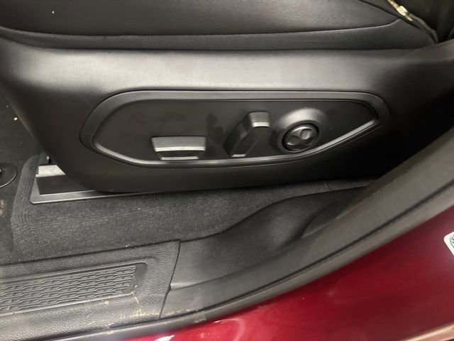 New 2025 Jeep Grand Cherokee Laredo image 17