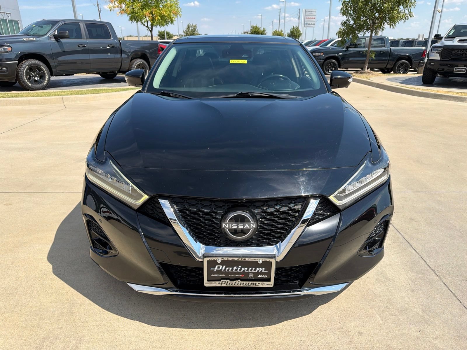 Used 2023 Nissan Maxima Platinum w/ Sport Mat Group FWD image 8