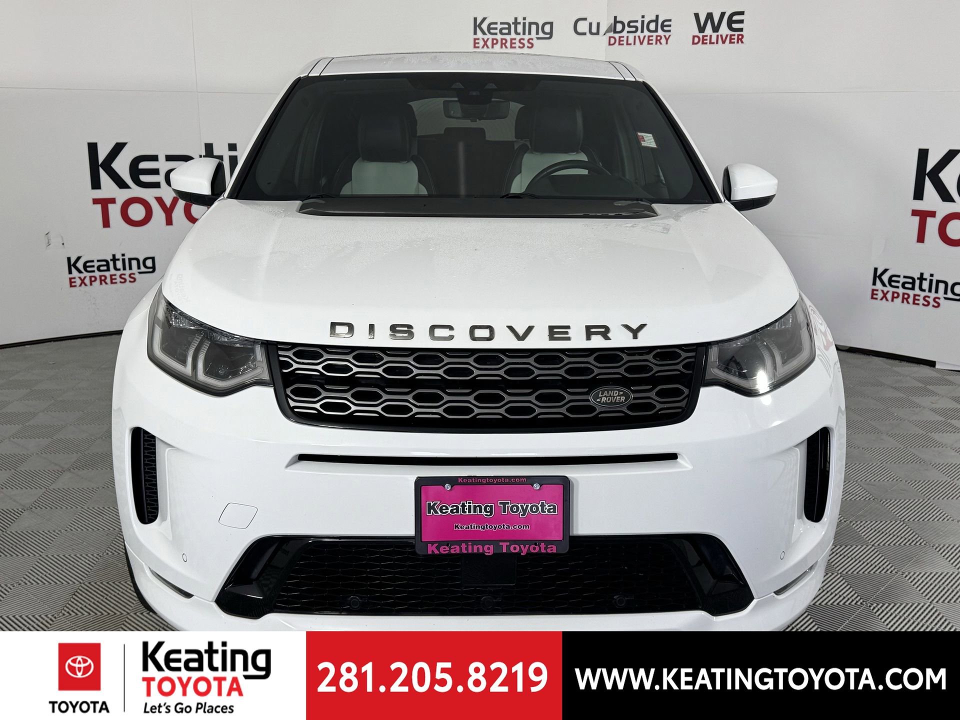 Used 2020 Land Rover Discovery Sport SE R-Dynamic image 10