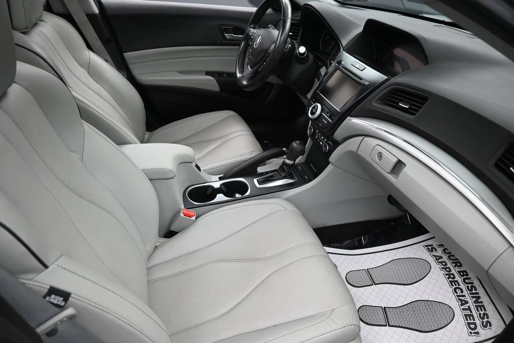 Used 2020 Acura ILX FWD image 29