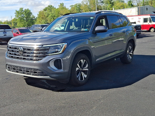 Used 2024 Volkswagen Atlas SE AWD/4WD image 6
