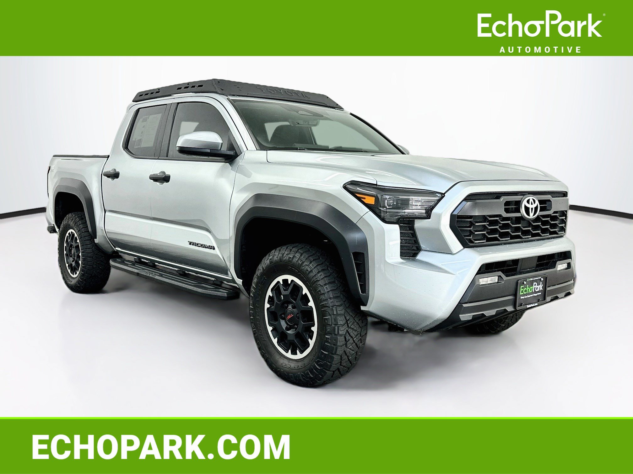 Used 2024 Toyota Tacoma TRD Off-Road AWD/4WD image 1