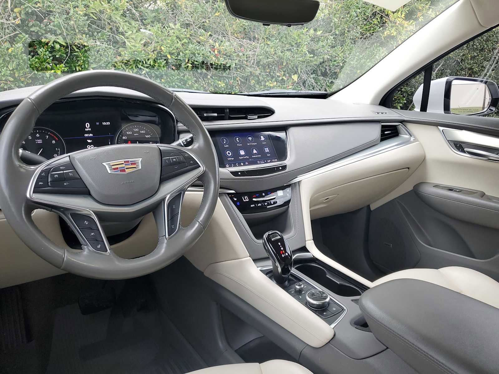 Used 2022 Cadillac XT5 Premium Luxury w/ Technology Package image 16