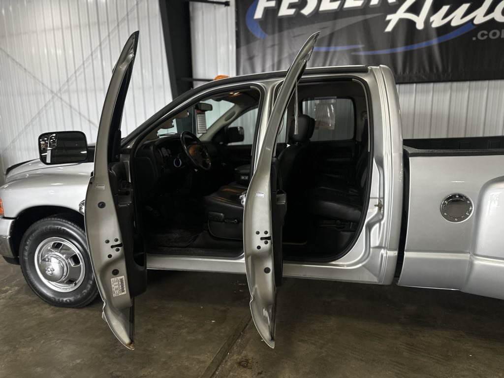 Used 2003 Dodge Ram 3500 Truck ST RWD image 25