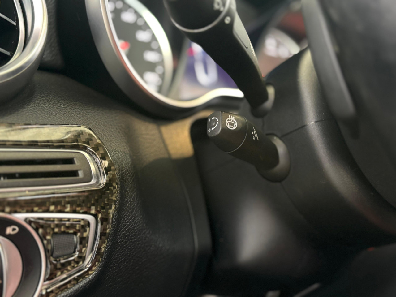 Used 2019 Mercedes-Benz C 300 4MATIC Cabriolet w/ Multimedia Package image 40