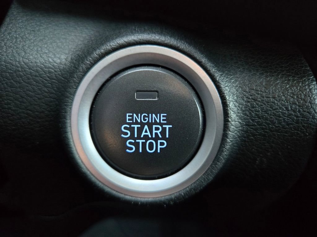 Used 2022 Hyundai Kona SEL image 32