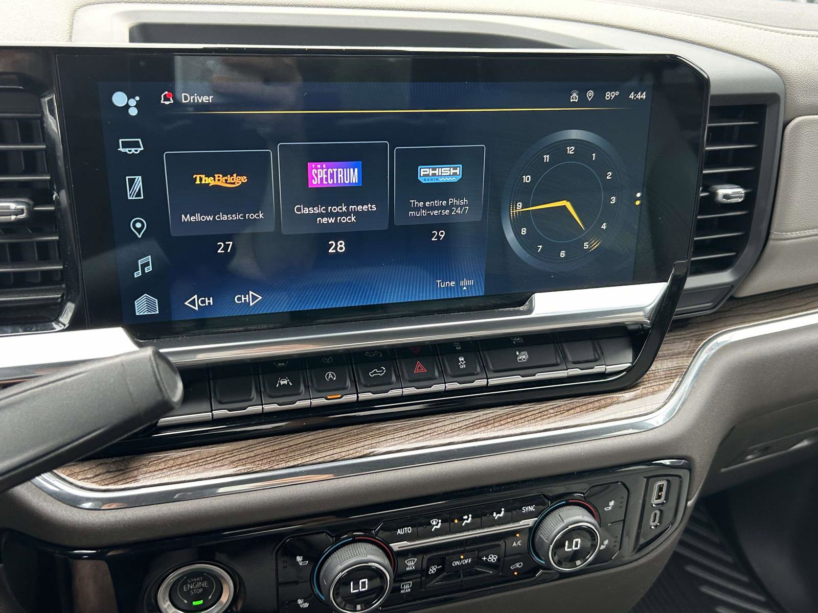 Used 2023 Chevrolet Silverado 1500 LT image 25