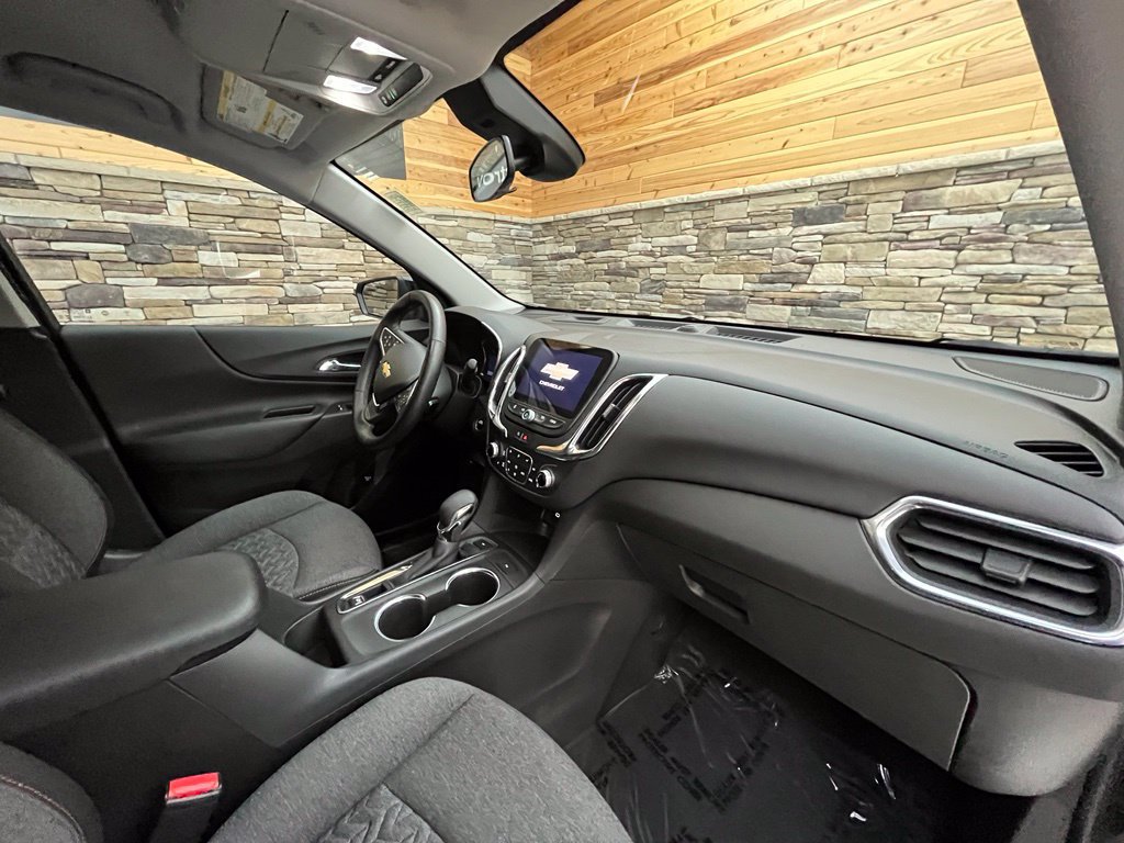Used 2024 Chevrolet Equinox LT AWD/4WD image 39