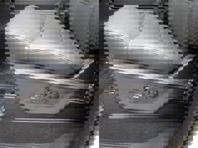 New 2026 Ford Expedition Active image 12