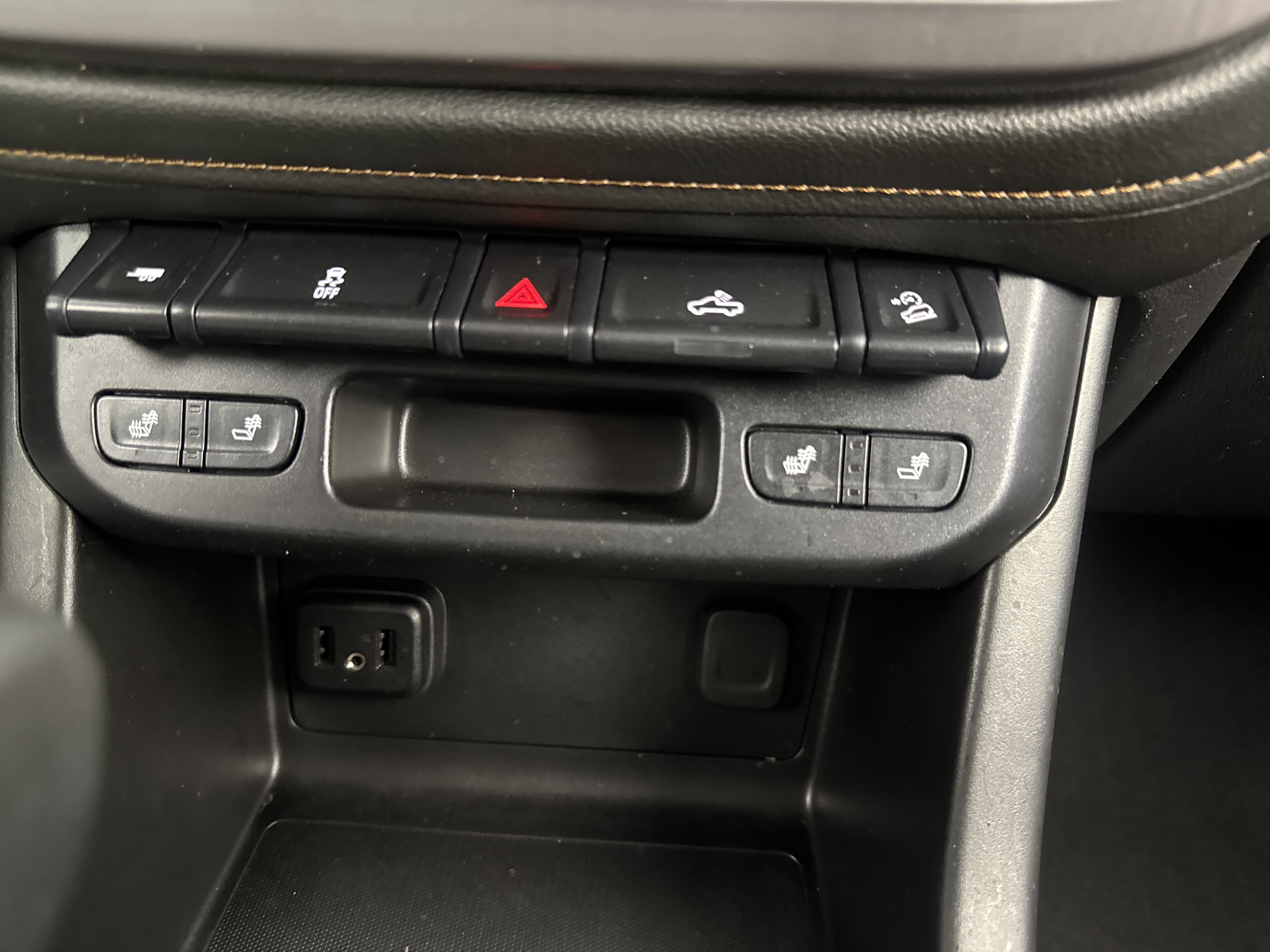 Used 2021 GMC Canyon AT4 w/ Trailering Package AWD/4WD image 32