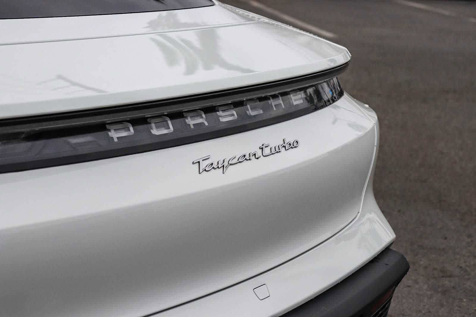 Used 2021 Porsche Taycan Turbo AWD/4WD image 10