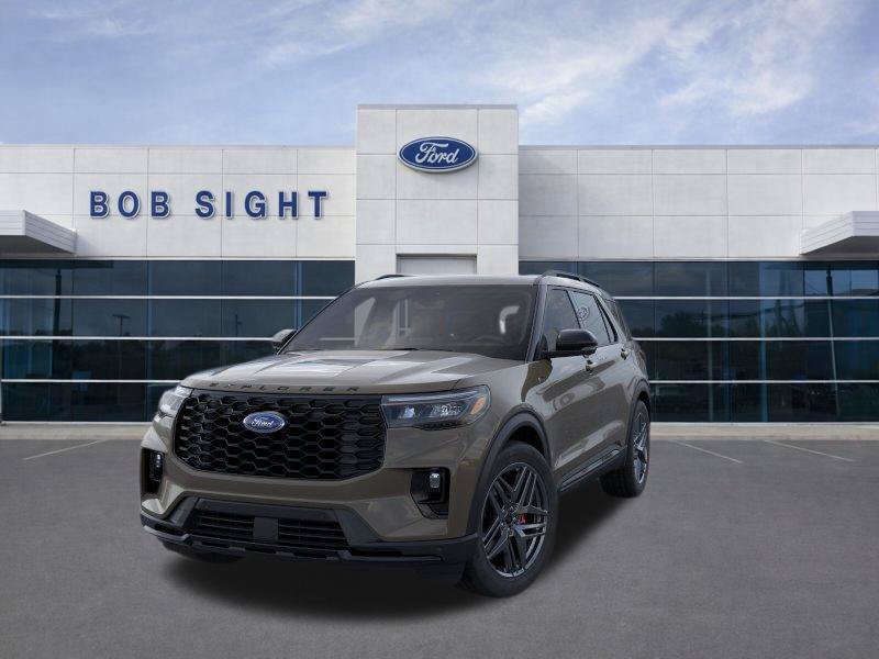 New 2026 Ford Explorer ST-Line w/ ST-Line Street Pack AWD/4WD image 3