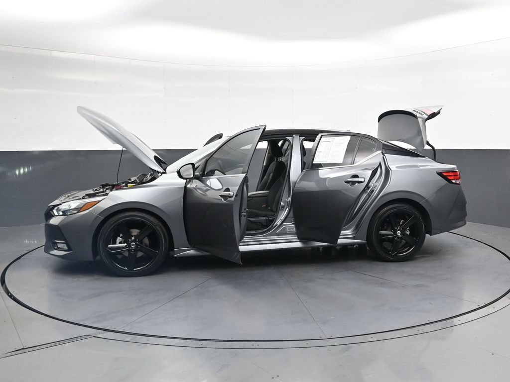 Used 2023 Nissan Sentra SR w/ Midnight Edition Package FWD image 52