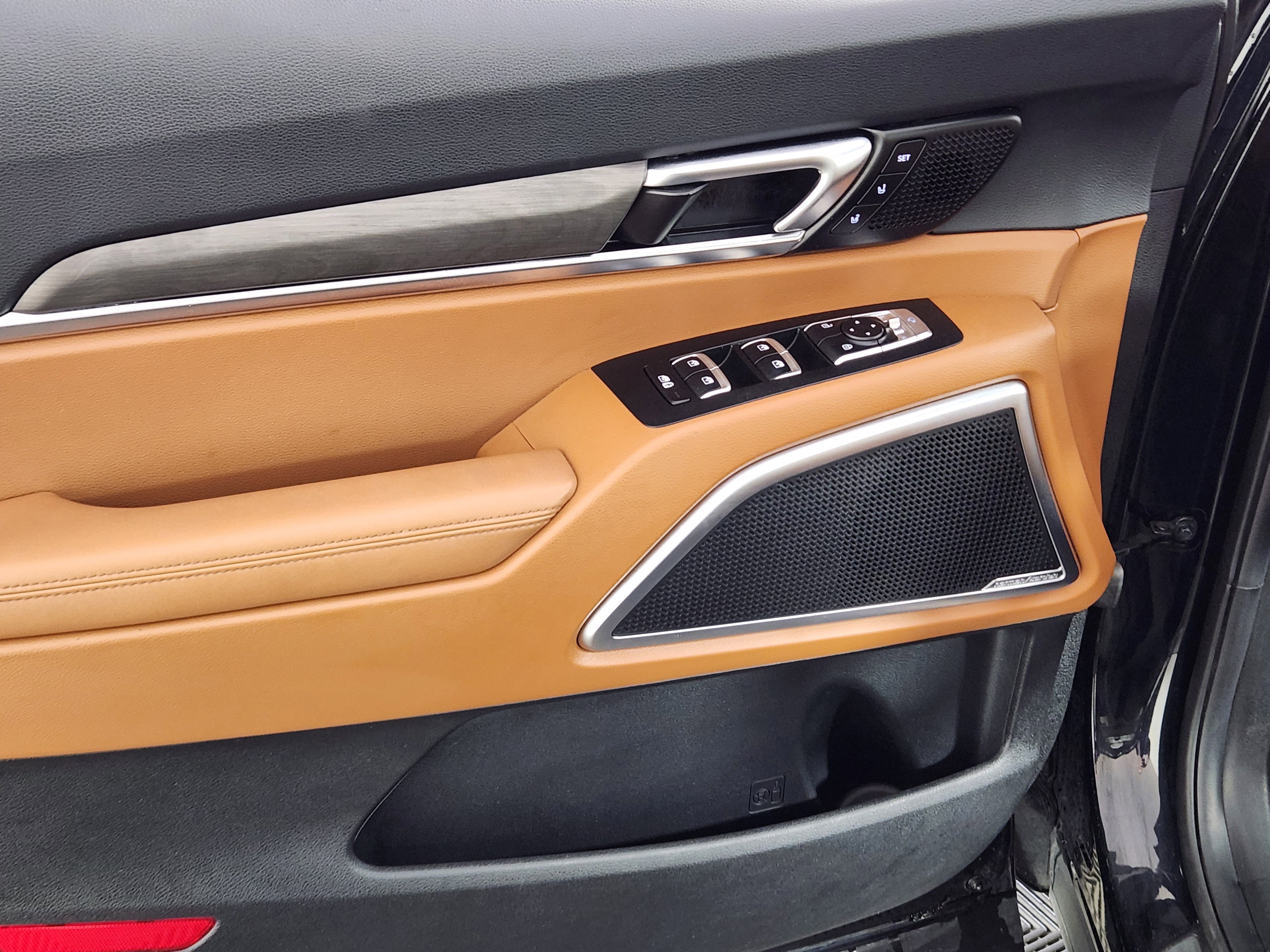 Used 2023 Kia Telluride SX Prestige X-Pro image 16