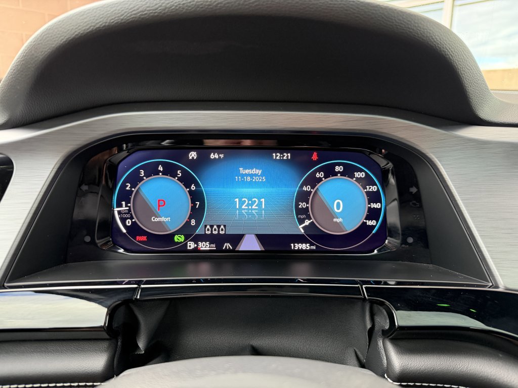 Used 2024 Volkswagen Atlas Cross Sport SE w/ Panoramic Sunroof Package image 17