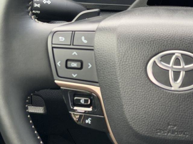 Certified 2026 Toyota Crown Platinum AWD/4WD image 12