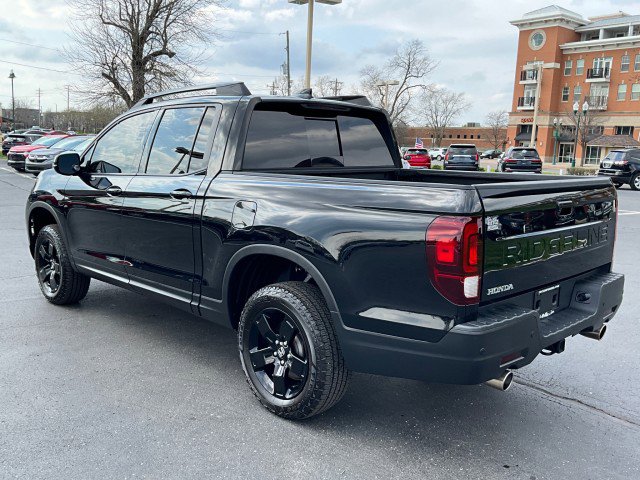 Used 2024 Honda Ridgeline Black Edition image 5