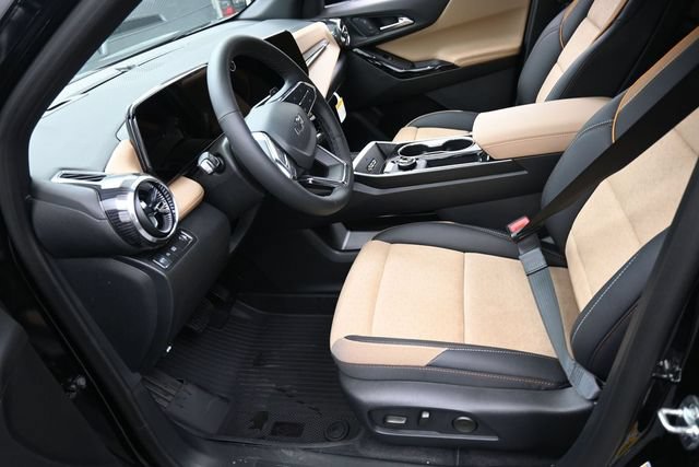 New 2026 Chevrolet Equinox ACTIV w/ Convenience Package III FWD image 8