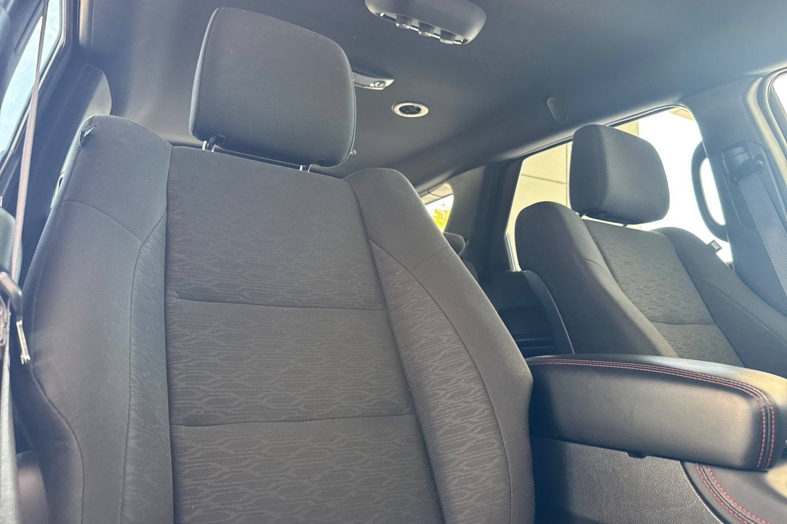 Used 2025 Dodge Durango GT AWD/4WD image 21