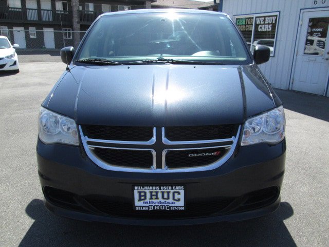 Used 2013 Dodge Grand Caravan SE FWD image 2