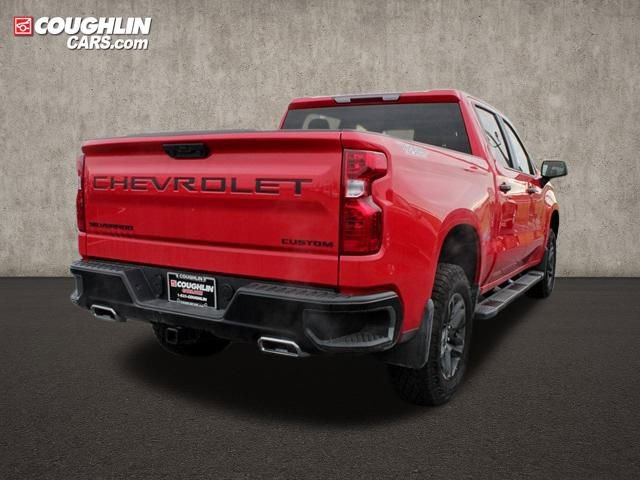 Used 2024 Chevrolet Silverado 1500 Custom Trail Boss w/ LPO, Dark Essentials Package AWD/4WD image 6