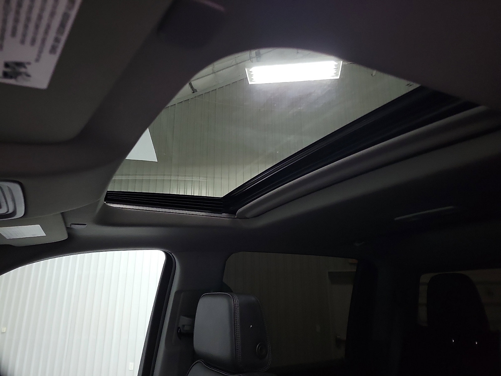 Used 2024 GMC Sierra 2500 Denali w/ Denali Reserve Package image 13