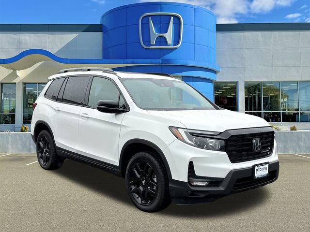 Used 2024 Honda Passport Black Edition image 1