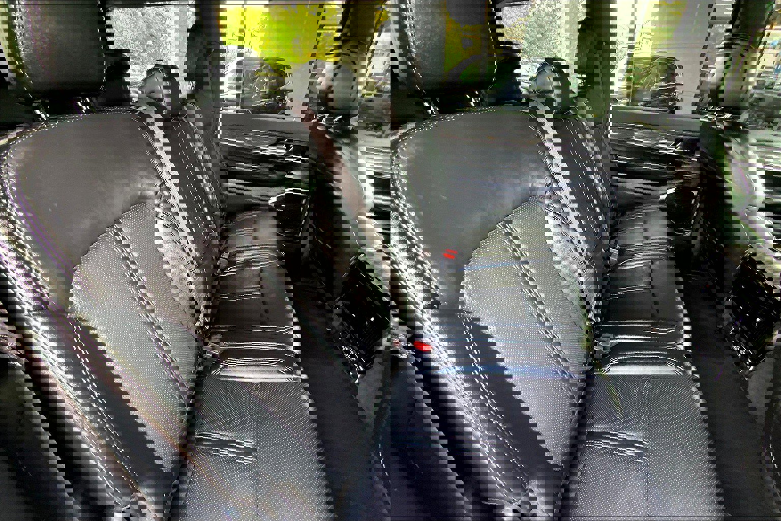 Used 2022 Jeep Wagoneer Series II image 28