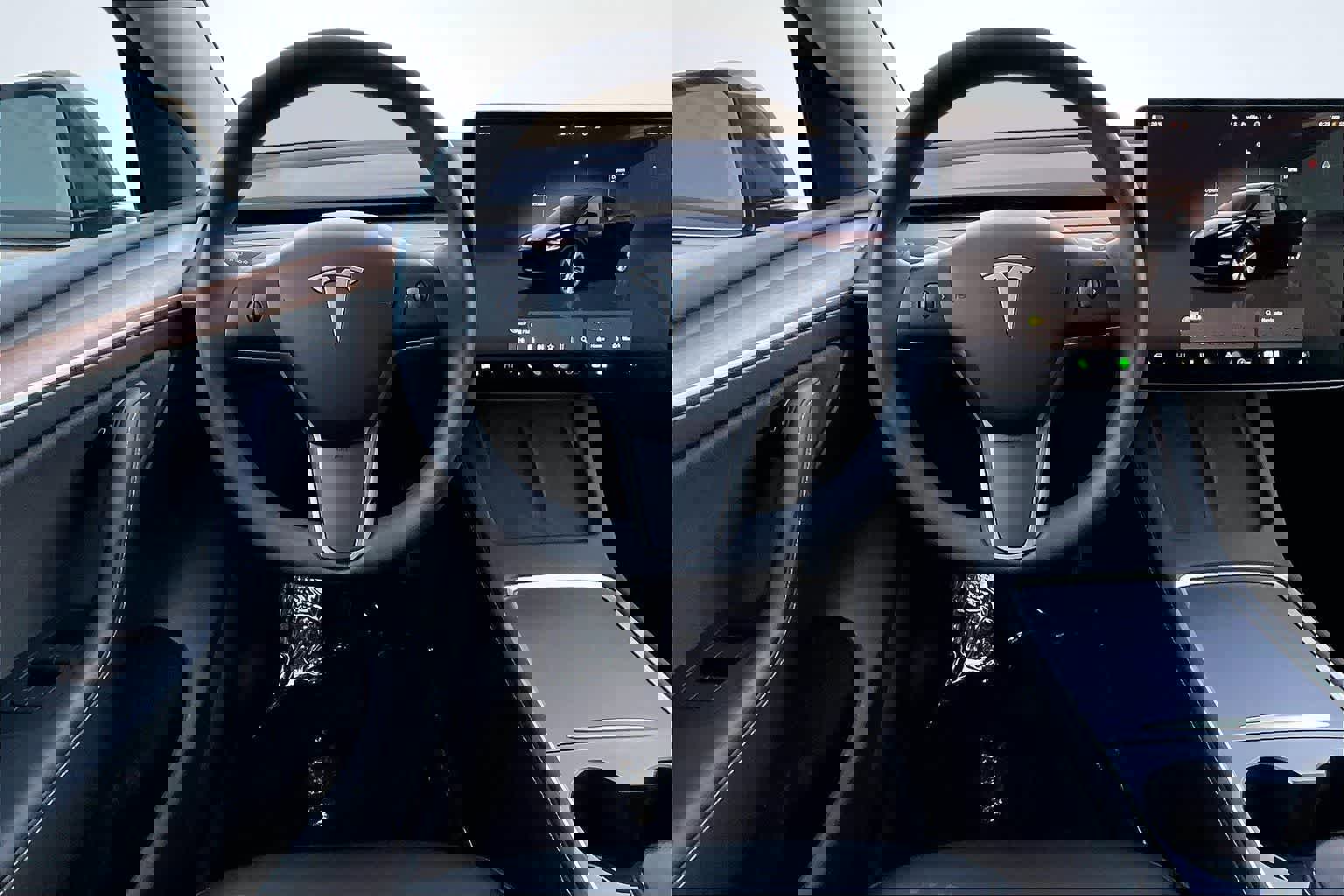 Used 2023 Tesla Model Y Long Range image 15