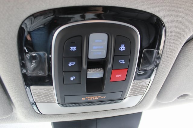 Used 2024 Hyundai Palisade Limited image 25