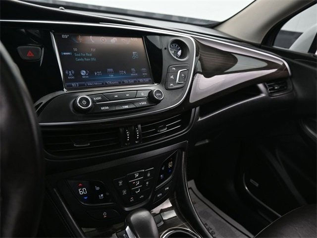 Used 2019 Buick Envision Premium w/ Driver Confidence Package image 11