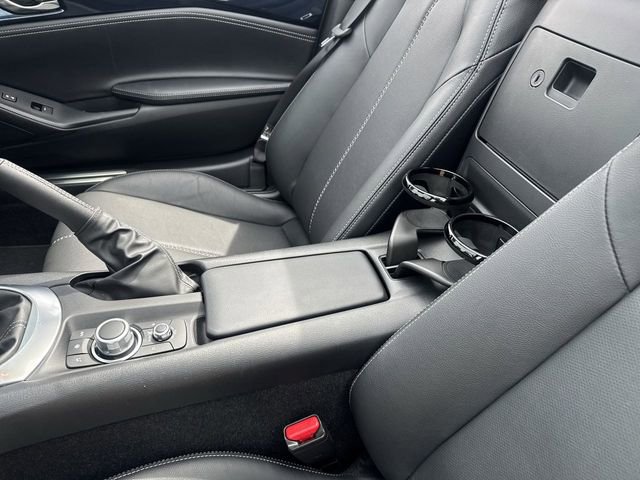 Used 2021 MAZDA MX-5 Miata RF Grand Touring image 21