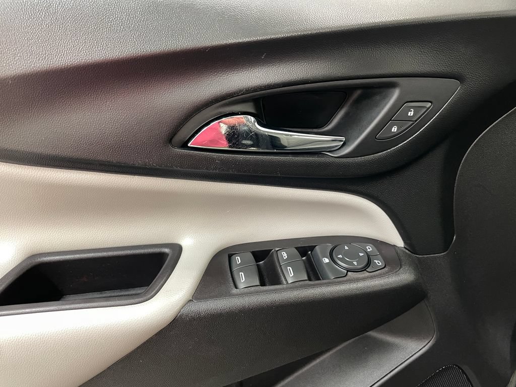 Certified 2021 Chevrolet Equinox LS FWD image 21