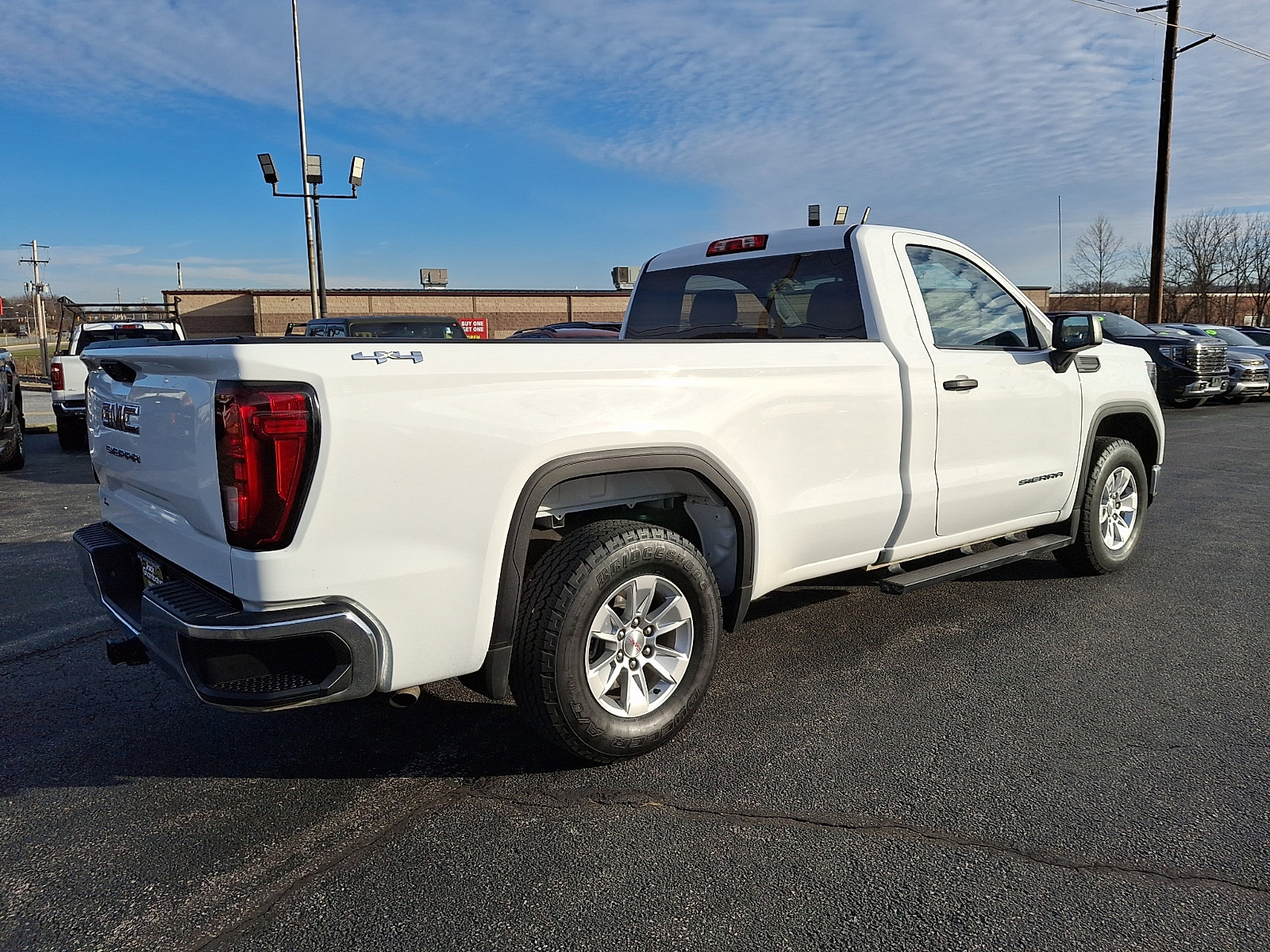 Certified 2023 GMC Sierra 1500 Pro w/ Pro Value Package image 9
