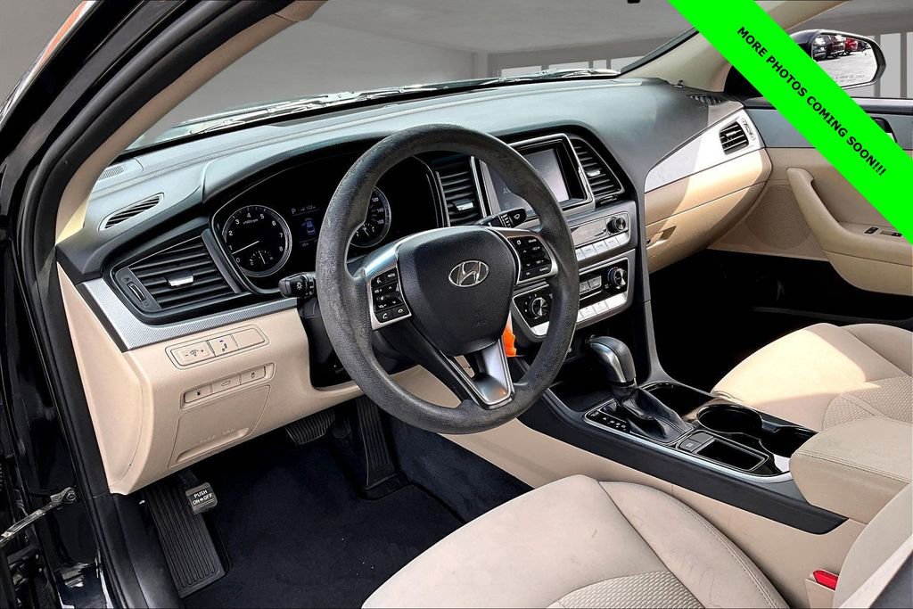 Used 2018 Hyundai Sonata SE FWD image 14