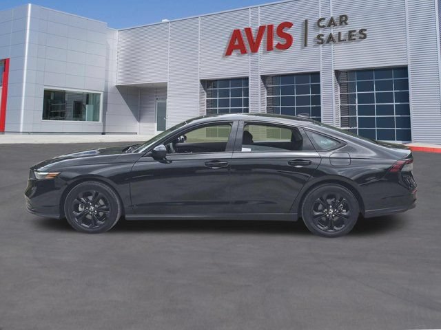 Used 2025 Honda Accord SE image 10