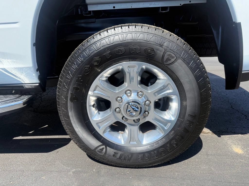 Certified 2025 RAM 2500 Big Horn AWD/4WD image 30