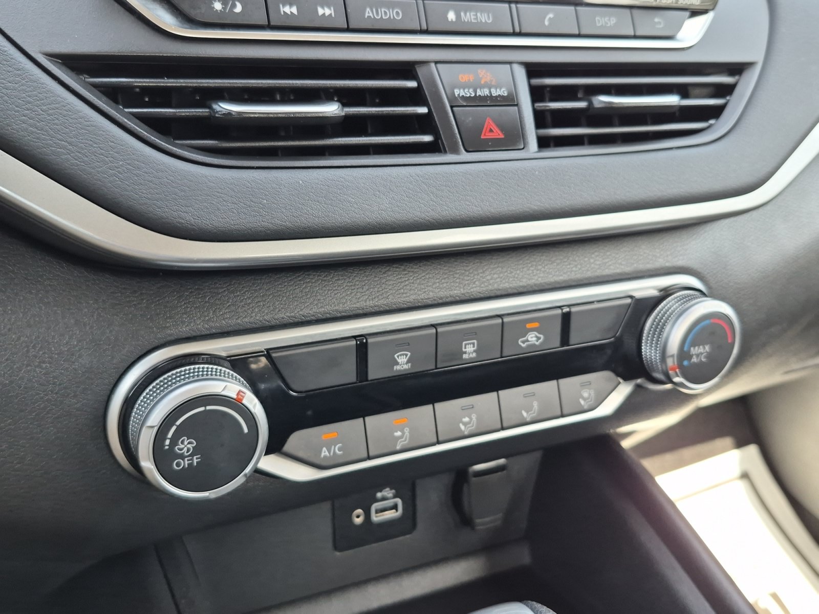 Used 2023 Nissan Altima 2.5 S FWD image 17