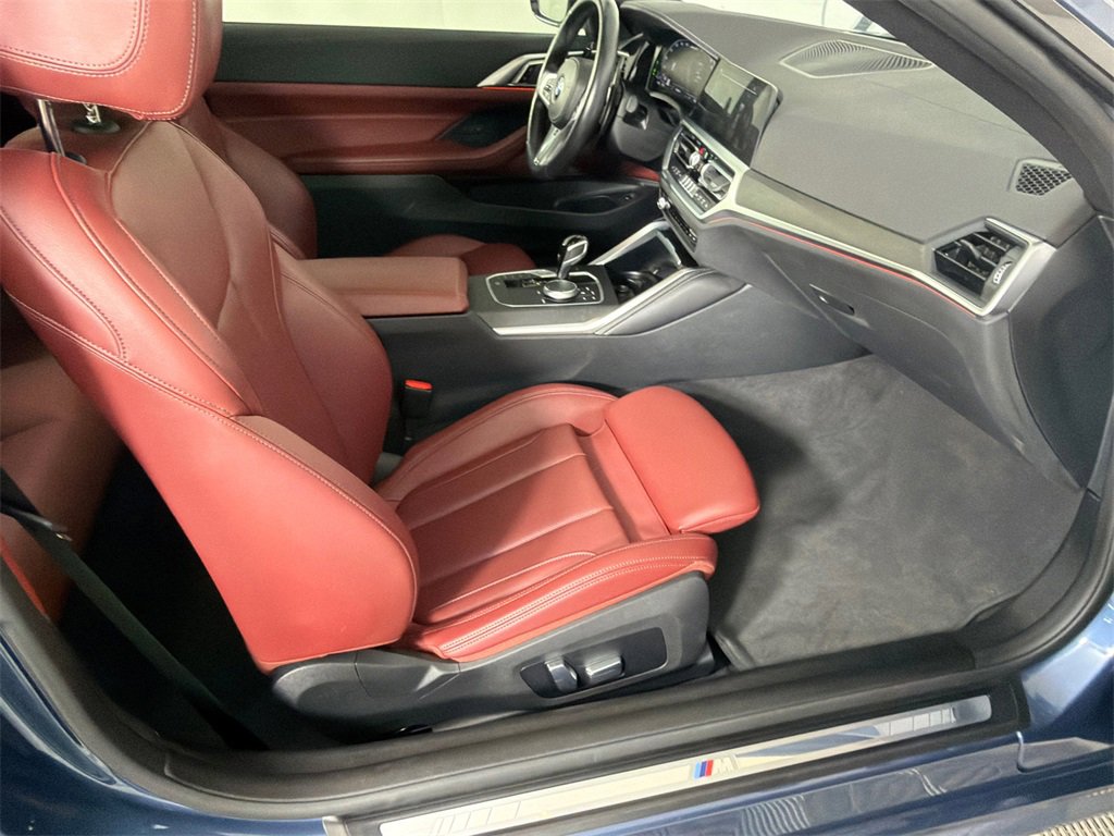 Used 2022 BMW 440i xDrive M440i xDrive w/ Premium Package image 15
