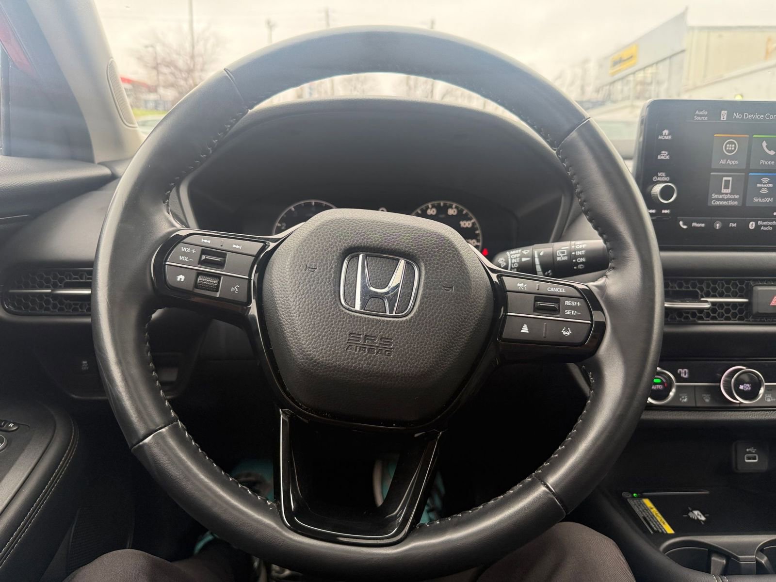 Used 2025 Honda HR-V EX-L image 28