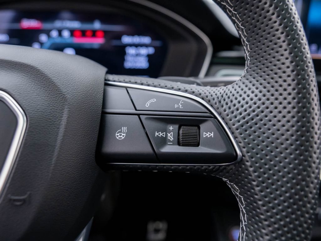 Used 2023 Audi S4 Premium Plus w/ Premium Plus Package image 32