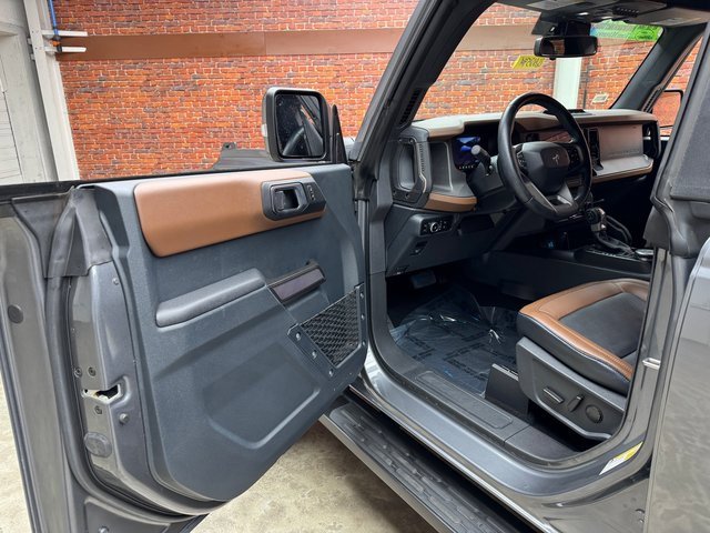 Used 2024 Ford Bronco Outer Banks w/ Sasquatch Package image 9