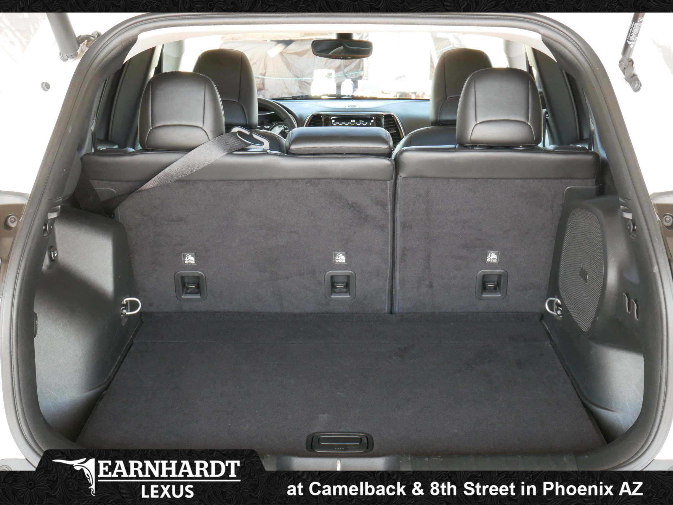 Used 2020 Jeep Cherokee Limited image 25