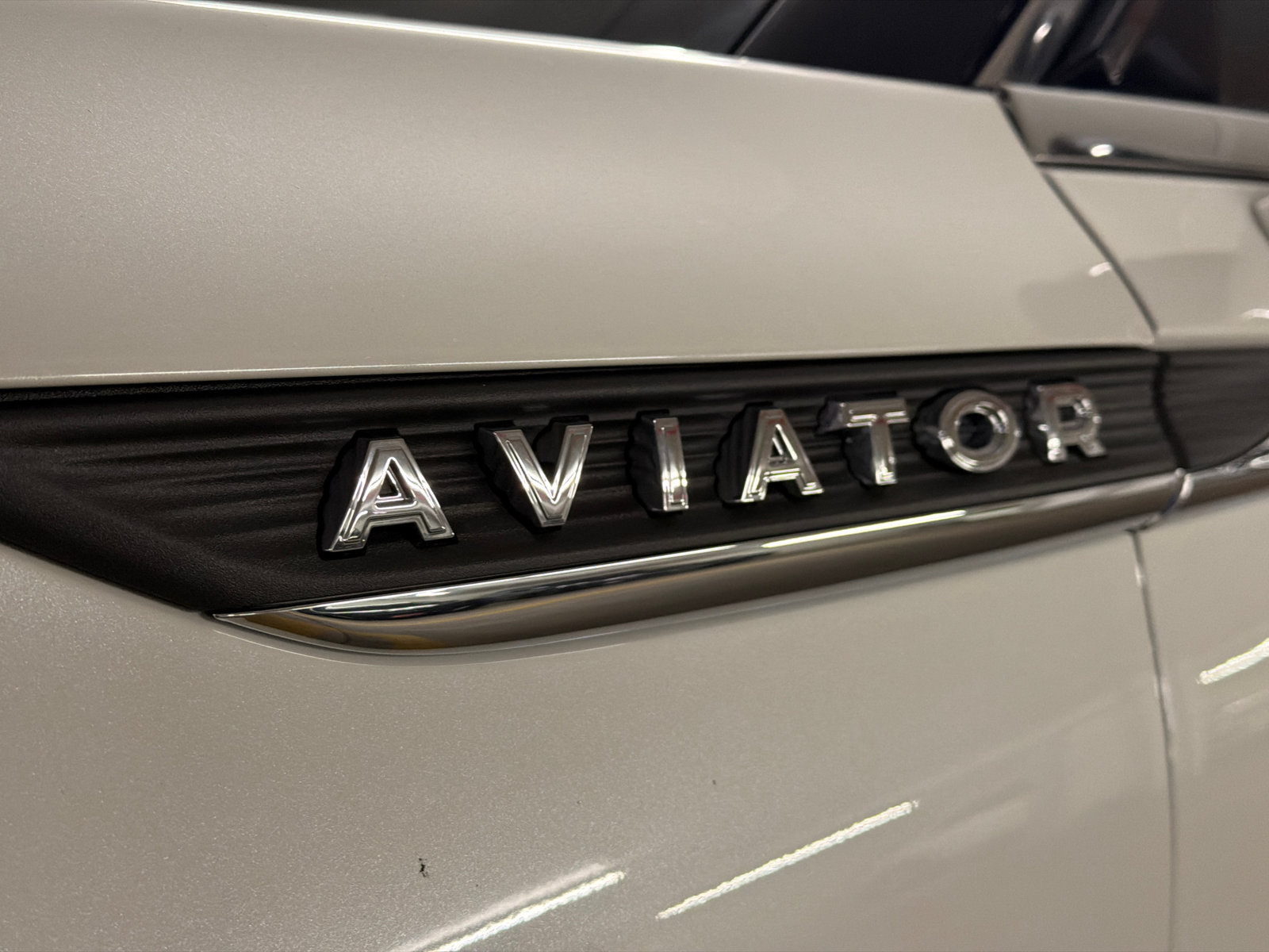 New 2027 Lincoln Aviator Reserve AWD/4WD image 15